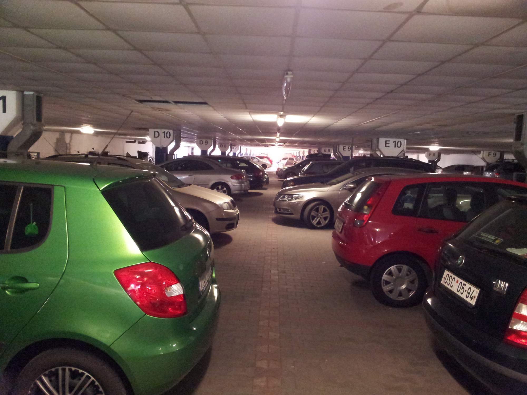 Informace zákazníkům garáží online parking hypermarket Albert Ostrava dubina